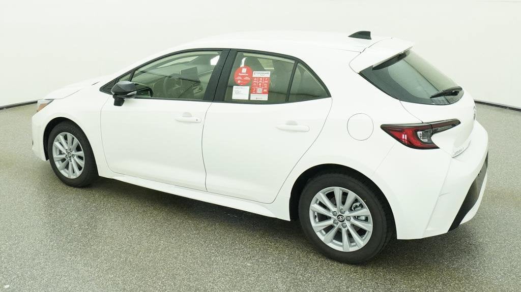2027 Toyota Corolla Hatchback SE