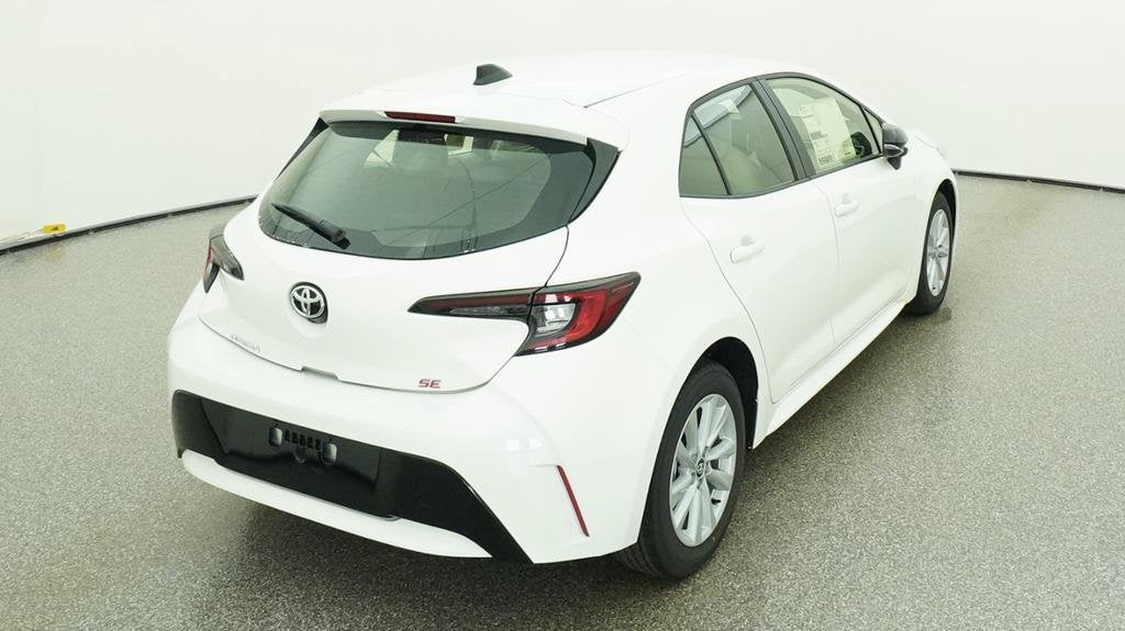 2027 Toyota Corolla Hatchback SE